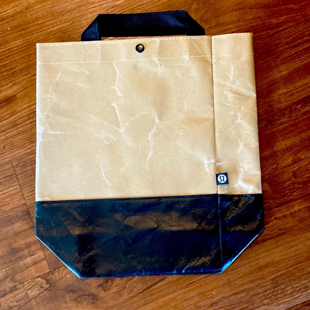 Never used other than purchase and has been in closet for in a smoke free home